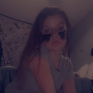 Meet your Posher, Hailey